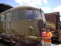 AnnaMommyatItaliantrain